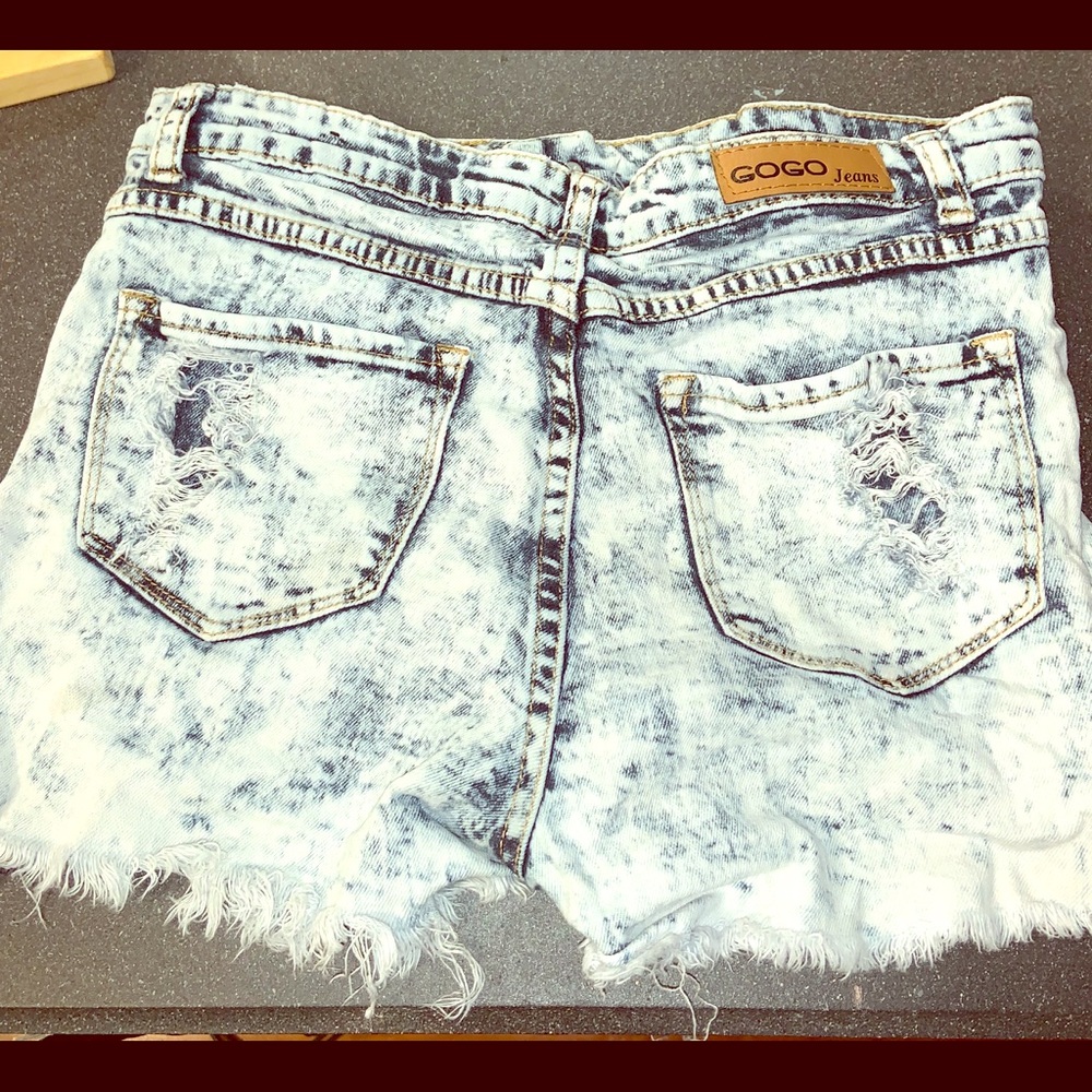 Bleached shorts